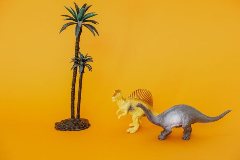 Dinozorların Renkli Dünyası