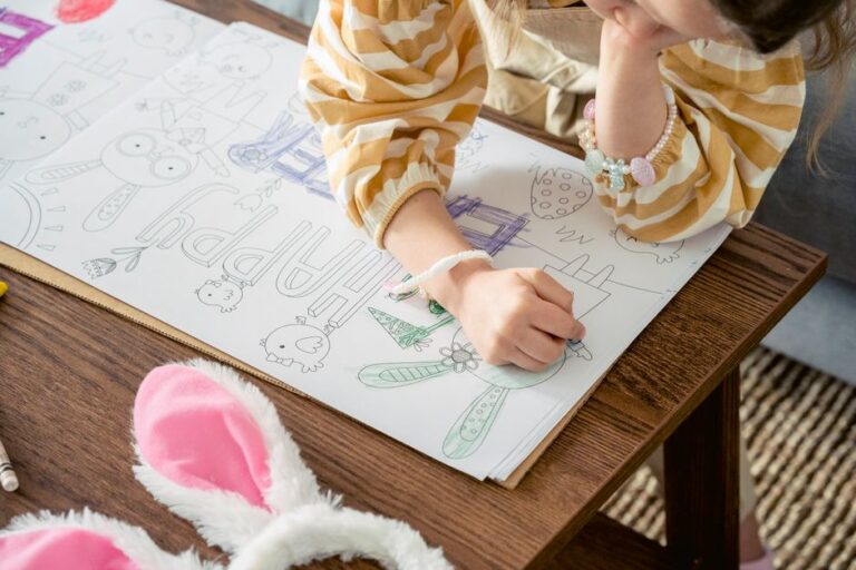 Gökkuşağı Ormanı ve Minik Tavşan